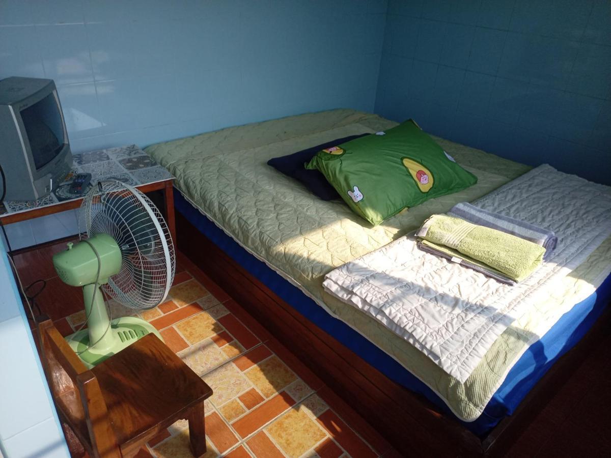 Np Guesthouse Trat Exterior foto