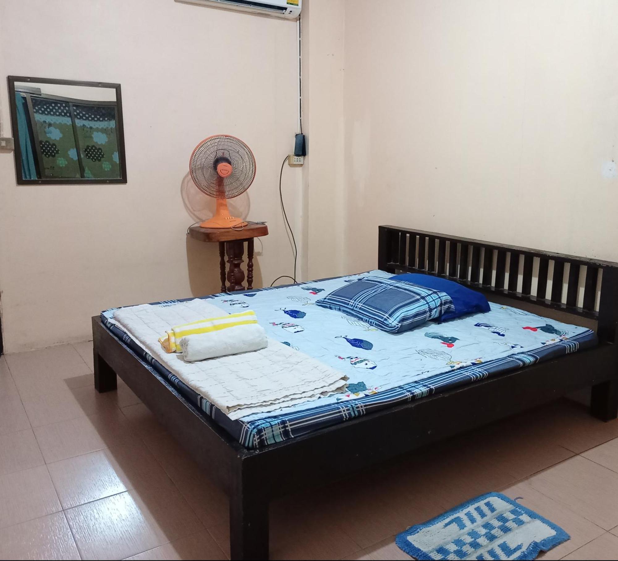 Np Guesthouse Trat Exterior foto